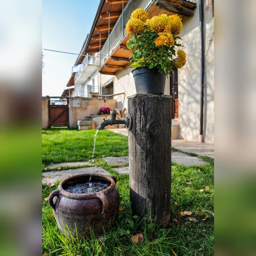 Willa Agriturismo Magnarosa Barge Zewnętrze zdjęcie
