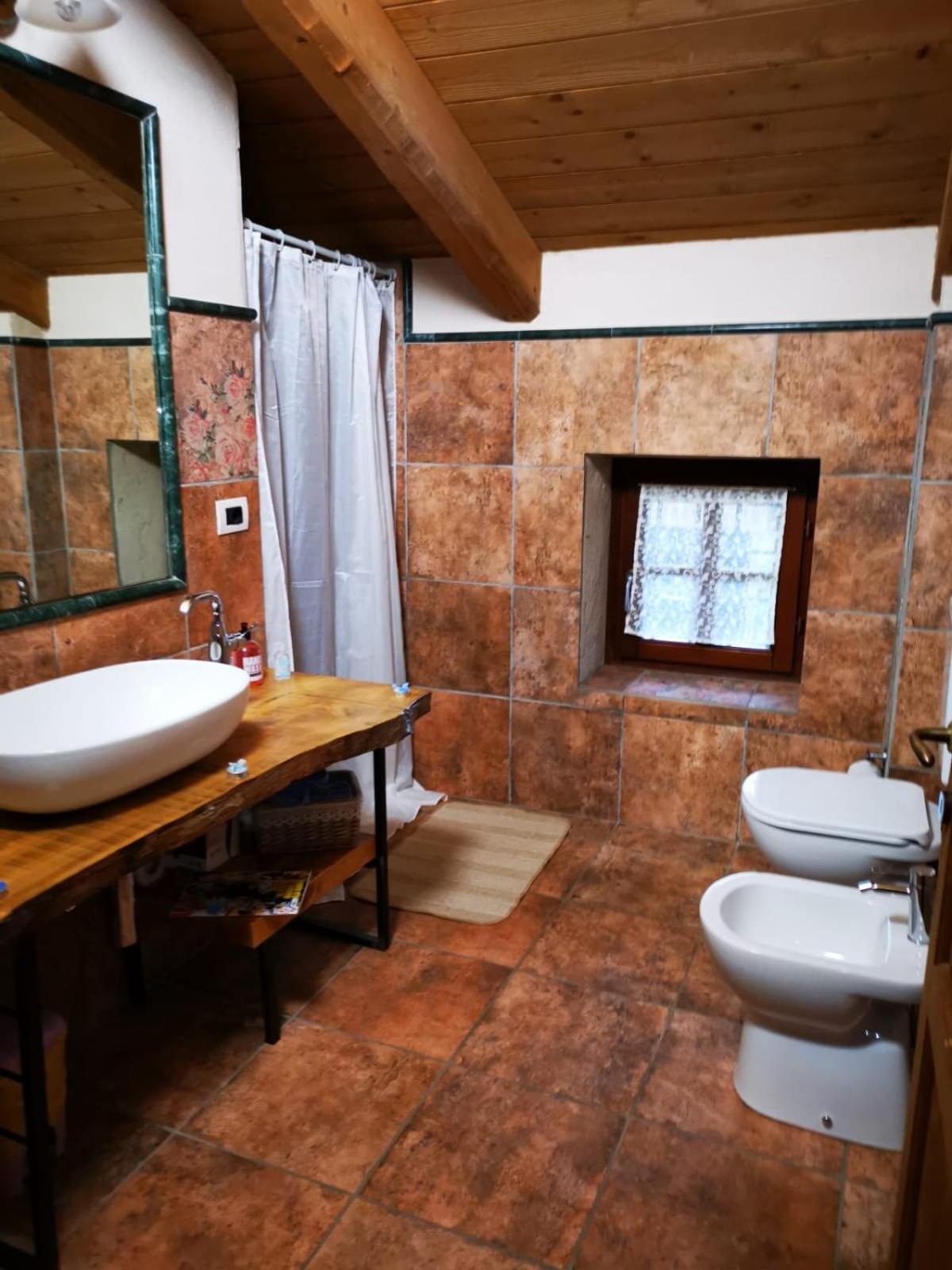 Willa Agriturismo Magnarosa Barge Pokój zdjęcie