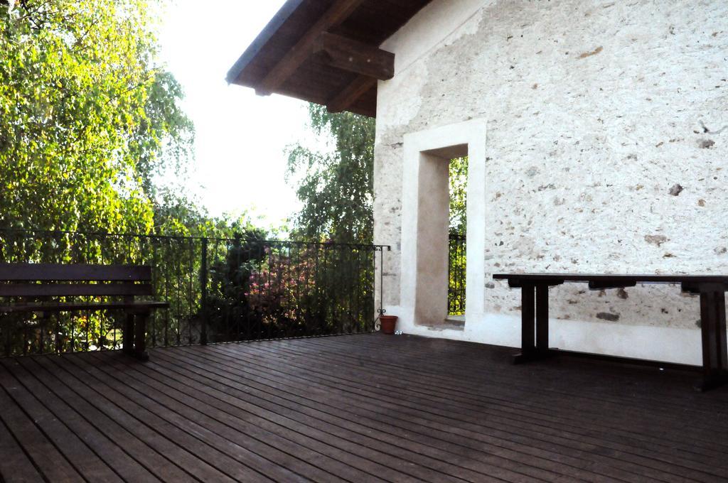 Willa Agriturismo Magnarosa Barge Zewnętrze zdjęcie