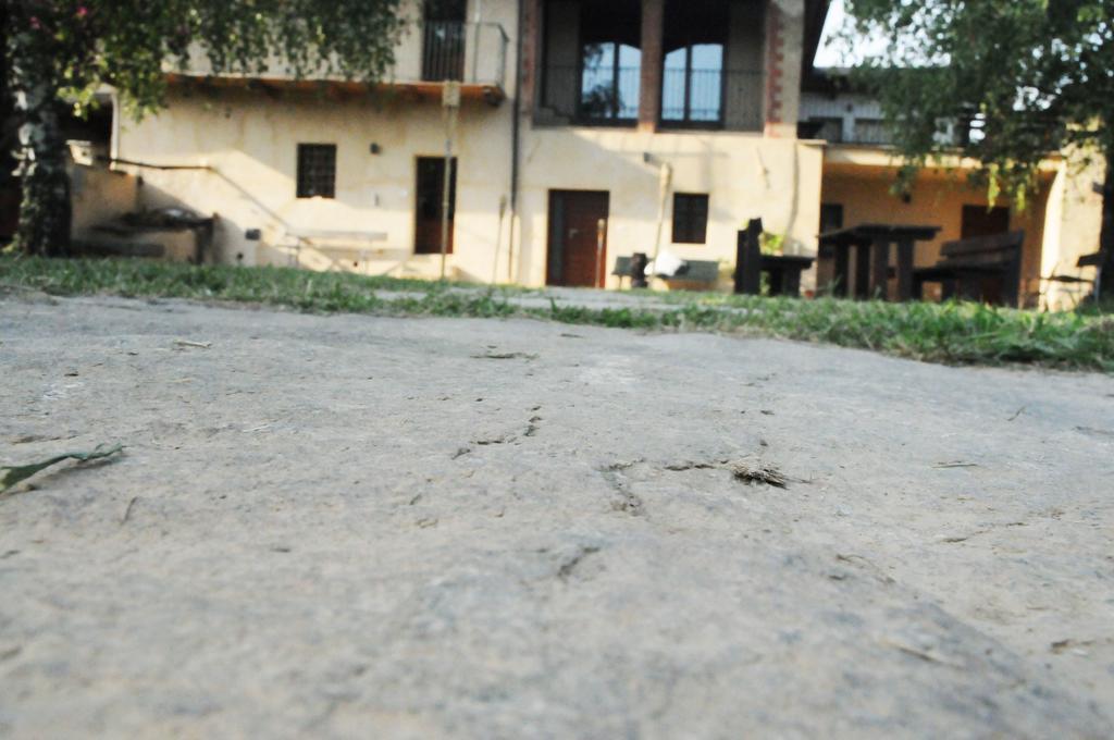 Willa Agriturismo Magnarosa Barge Zewnętrze zdjęcie